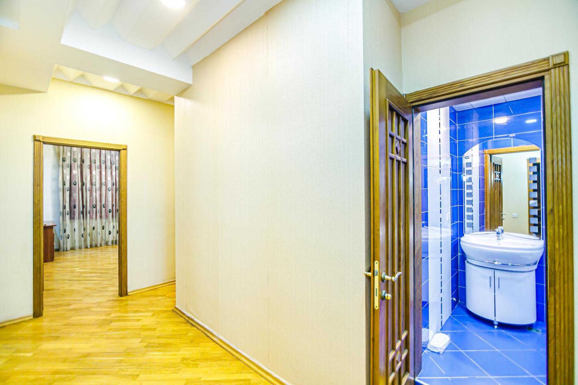 Nizami Apartment By Baku Housing Exterior photo